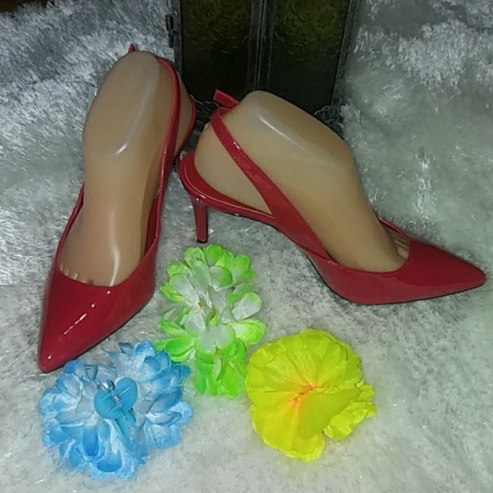 Calvin Klein Ninette Patent CherryRed heels. 8.5M